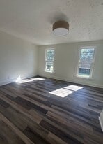 5617 Abbottsford St in Cincinnati, OH - Building Photo