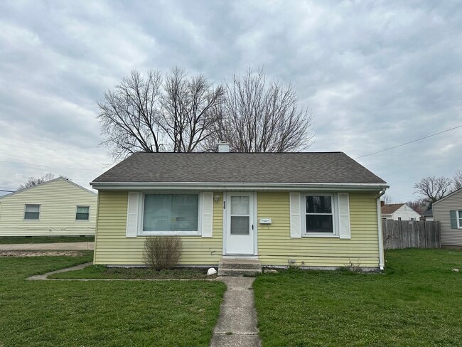 property at 930 Greenview Ave