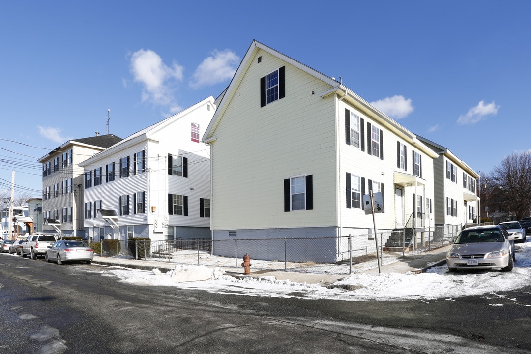 Lowell Belvidere Housing in Lowell, MA - Building Photo