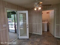 114 Stetson Dr photo'