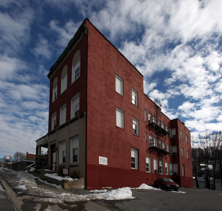 Mayor Manor in Bluefield, WV - Foto de edificio