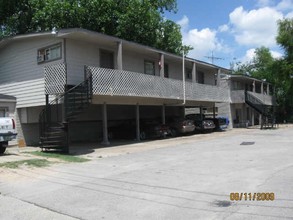 4201 Hopper Rd in Houston, TX - Building Photo - Building Photo