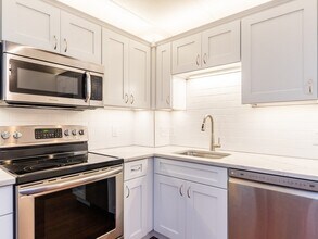 28 Lee St in Cambridge, MA - Building Photo - Building Photo