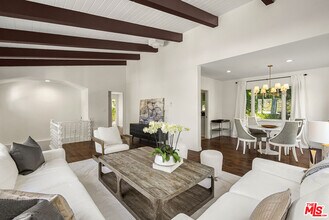 905 Hartford Way in Beverly Hills, CA - Building Photo - Building Photo