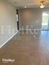 18816 W Canterbury Dr in Surprise, AZ - Foto de edificio - Building Photo