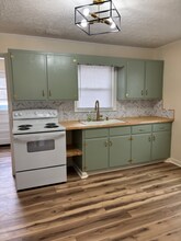 1485 Milligan Hwy in Johnson City, TN - Foto de edificio - Building Photo