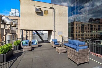 417 E 61st St, Unit SI ID1051296P in New York, NY - Foto de edificio - Building Photo