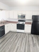 337 Gilbert Ave, Unit 339 in Fairborn, OH - Foto de edificio - Building Photo