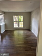 12400 Gooderham Way in North Potomac, MD - Building Photo - Building Photo
