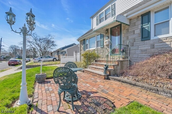 69 N 12th Ave in Manville, NJ - Building Photo - Building Photo