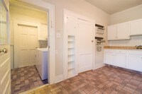 303 Northwood St photo'