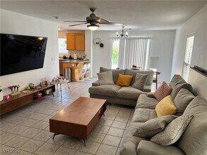 3127 Alder Grove Ct in North Las Vegas, NV - Building Photo - Building Photo
