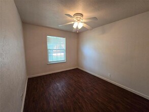 613 Wagon Wheel Dr in Round Rock, TX - Building Photo - Building Photo