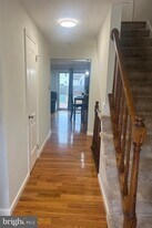 14432 Four Chimney Dr in Centreville, VA - Building Photo