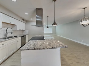 8703 E Valley View Rd in Scottsdale, AZ - Building Photo - Building Photo