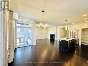279 Mount Nebo Way in Ottawa, ON - Building Photo - Building Photo