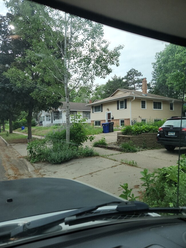 801 Clayland St, Unit Home