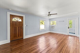 10060 Central Dr, Unit B in Collegedale, TN - Building Photo - Building Photo