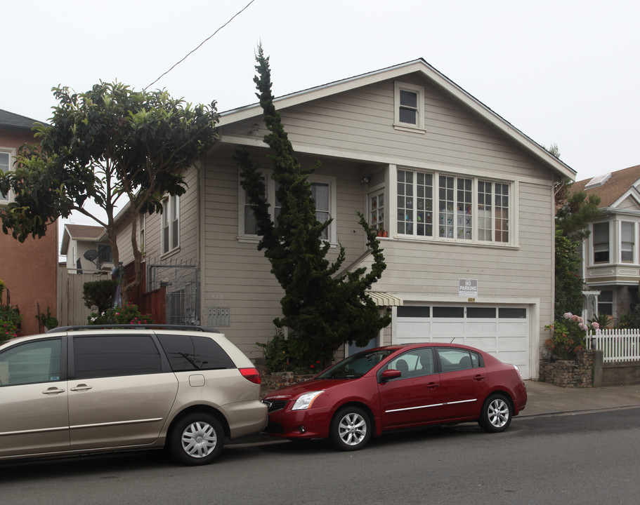 419 Baden Ave in South San Francisco, CA - Building Photo