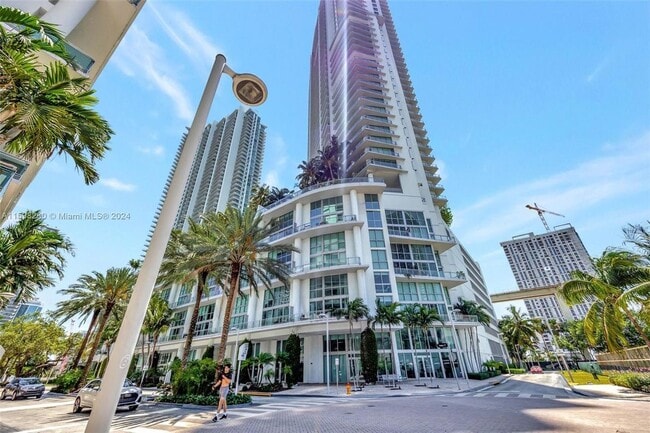 property at 90 SW 3rd St