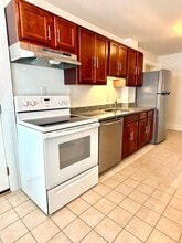 114 Church St, Unit 2 in North Attleborough, MA - Building Photo - Building Photo