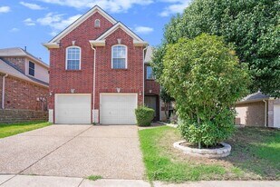 4213 Sharondale Dr in Flower Mound, TX - Building Photo