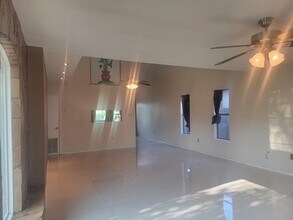 702 Zebra Dr in Laredo, TX - Building Photo - Building Photo