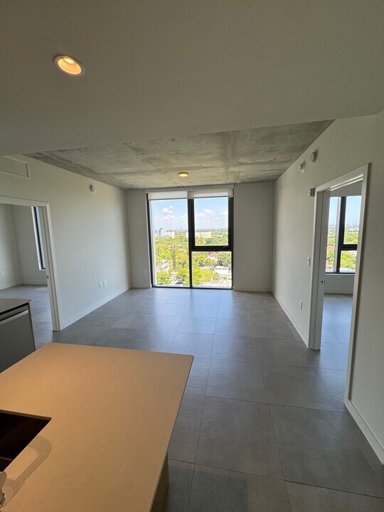 138 NW 31st St, Unit C2 in Miami, FL - Foto de edificio