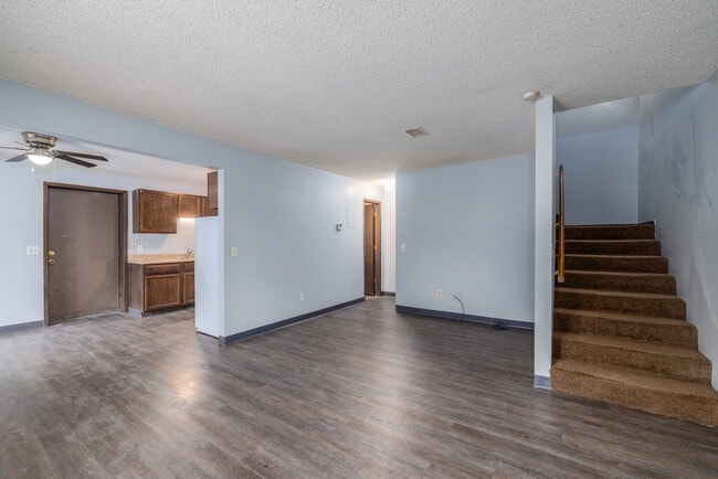 Deeswood Village Apartments