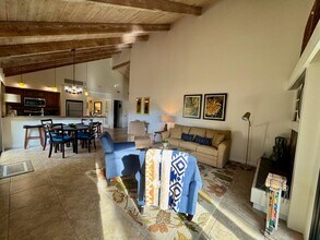 310 Forest Hills Dr in Rancho Mirage, CA - Building Photo - Building Photo