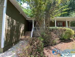 208 Evalyn St in Madison, AL - Building Photo - Building Photo