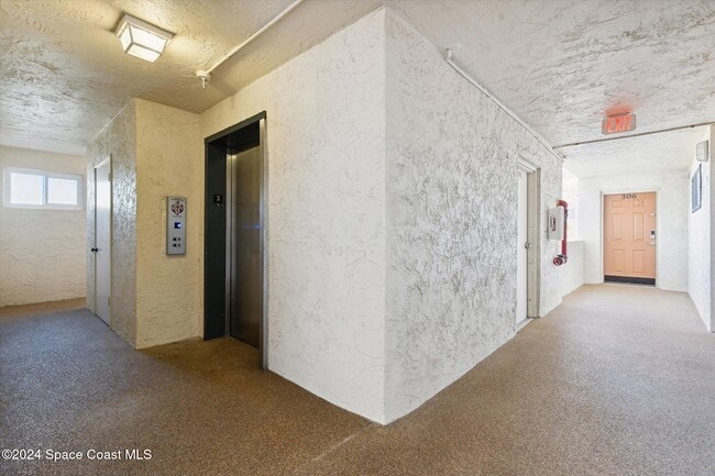 1125 Jimmy Buffett Mem Hwy, Unit 306 in Satellite Beach, FL - Building Photo - Building Photo