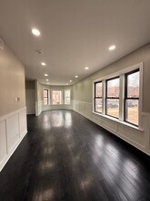 3651 W Grenshaw St in Chicago, IL - Building Photo - Building Photo