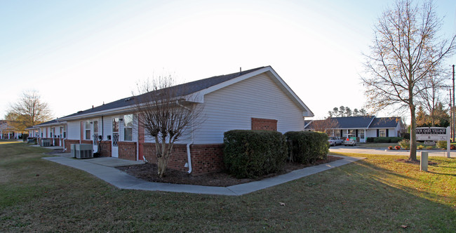 Four Oaks Village Apartments in Four Oaks, NC - Building Photo - Building Photo