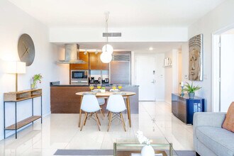 485 Brickell Ave in Miami, FL - Building Photo - Building Photo