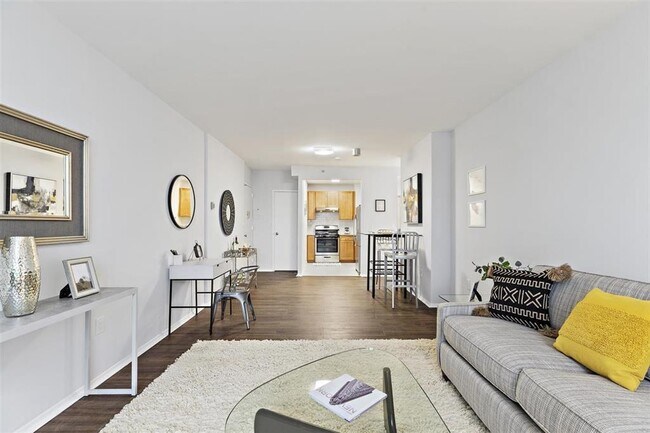 45 River Dr S in Jersey City, NJ - Building Photo - Building Photo