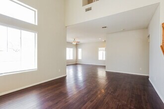 9021 W Whyman Ave in Tolleson, AZ - Building Photo - Building Photo