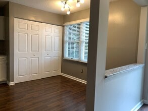 7748 Crown Crest Ct in Raleigh, NC - Building Photo - Building Photo