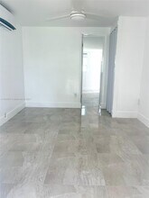 116 Edmund Rd-Unit -2 in West Park, FL - Building Photo - Building Photo