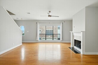 9709 Riddlewood Ln in Houston, TX - Building Photo - Building Photo