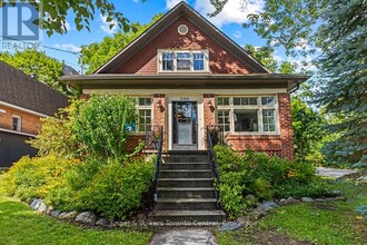 300 2nd Ave E in Owen Sound, ON - Building Photo - Building Photo