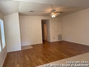 4417 Terra Summit Rd in San Antonio, TX - Building Photo - Building Photo