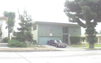 7626 Pickering Ave in Whittier, CA - Building Photo - Building Photo