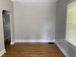 965 Vine St in Louisville, KY - Building Photo - Building Photo
