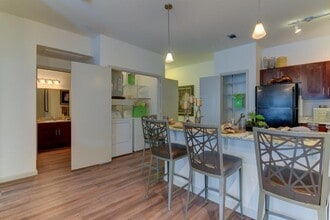 Volar in San Antonio, TX - Building Photo - Building Photo