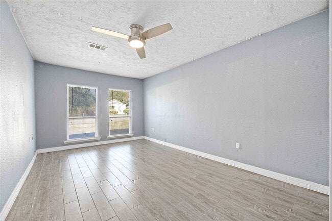 property at 114 S Westward St