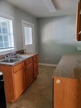 1120 Hunter Dr in Texas City, TX - Building Photo - Building Photo