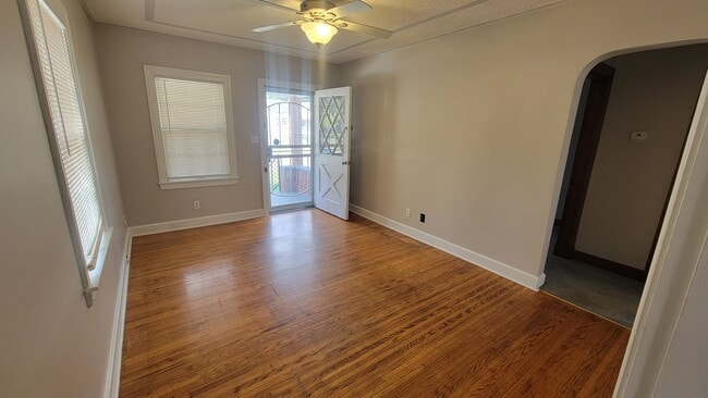 1554 Clara Ave in Louisville, KY - Building Photo - Building Photo