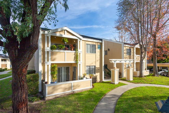 The Villas at Monarch Beach in Dana Point, CA - Foto de edificio - Building Photo