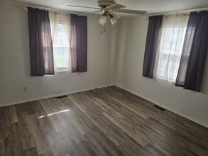 17689 Sunshine Dr in Georgetown, DE - Building Photo - Building Photo